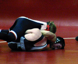 Nick Uhlenkott in control of an early round opponent.
