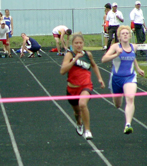 Nicole Nida placed 4th in the 100 final. She set a school record the day before.