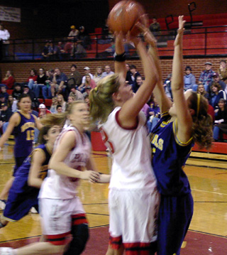 Briget Long shoots against the Lewiston JV.