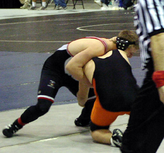 Logan Lustig in his second match at state.