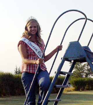 Queen Carolyn Sonnen