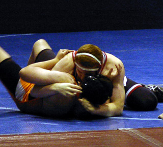 Jason VonBargen has his opponent in trouble.