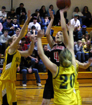 Bridget Enneking shoots at Timberline.