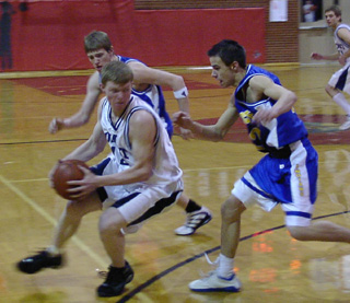 Jacob Uhlenkott looks to pass the ball.
