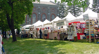 Numerous craft vendors took part in the Raspberry Festival.