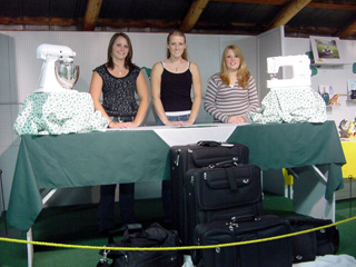 From left are Brooke Holthaus, Kylie Uhlorn and Alicia Pepper, top project winners.