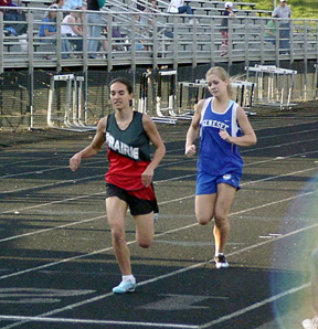 Sienna Benton in the 800 meter run.