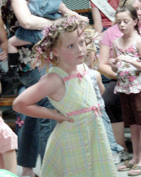 Another Pigtail contestant.