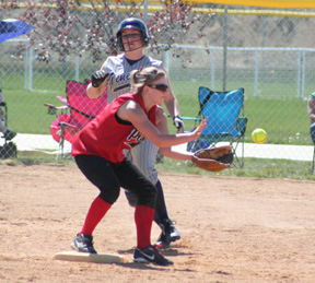 Rachel Kaschmitter makes the play at second for a forceout in the semifinal against Genesee.