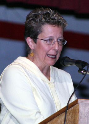 Commencement speaker Patty Hinkelman.