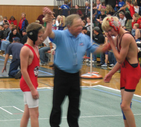 Alex Duman is declated the winner.