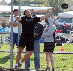 Kyler Shumway PR'd in the discus to take second.