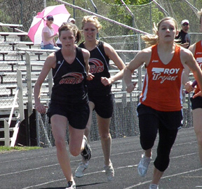 Katie Nuxoll hands off to MaKayla Schaeffer in the 4x200. Prairie also qualified in the 4x100 and 4x400 relays.