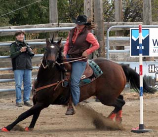 Brandee Seubert competes in the poles.