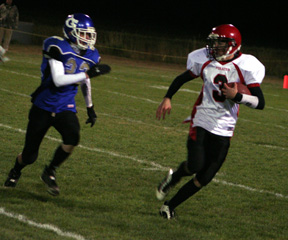 Seth Guyer saw his first varsity action after recovering from a preseason hip injury.