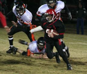 Brock Heath picked up 12 yards and a first down on this carry in the second quarter.