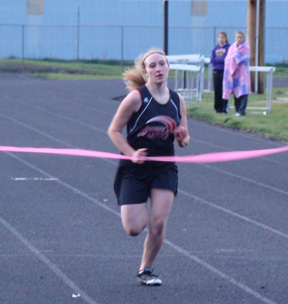 Rachel Falzon in the 100 meter dash.