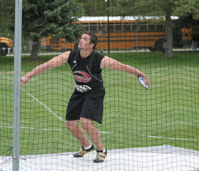 Kyler Shumway took second place in the discus competiton.