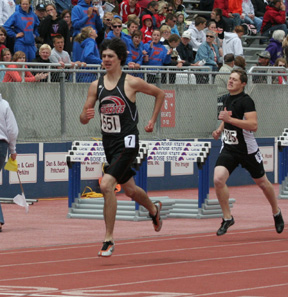 Ryan Dalgliesh in the 400 meter dash prelims.