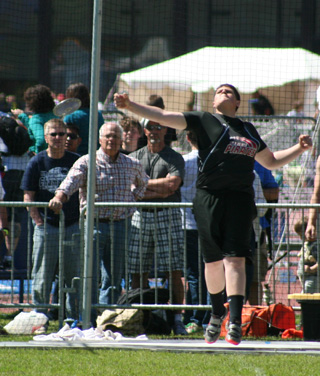 Josh Zigler in the state discus competition. Photo by Michelle Schaeffer.