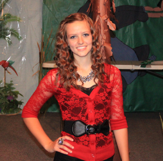 Holli Uhlorn was the only Friends of 4-H Award winner this year as she was awarded the Sewing Machine.