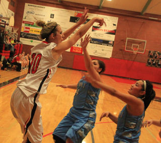 Leah Holthaus hit some big shots against Lapwai including this second quarter 3-pointer.