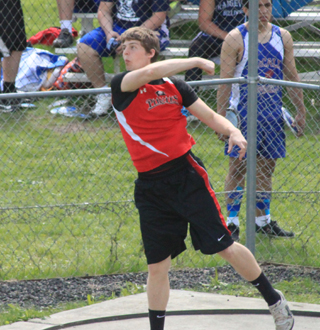 Westin Crenshaw in the discus at the Kamiah Invitational track meet.
