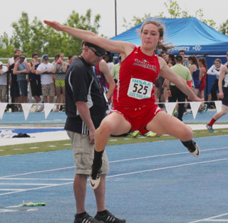 Krystin Uhlenkott finished 3rd in the triple jump and 4th in the long jump at state.