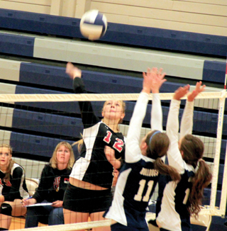 Kayla Schumacher scores a kill at Grangeville.