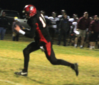 Jake Bruner started this play as a 4th and 1 quarterback sneak but when the whole right side opened up he wound up going for a touchdown.