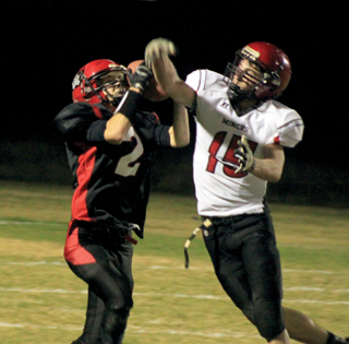 The Wallace defender just missed deflecting a pass that was caught by Mason Dalgliesh. After the defender fell down, Dalgliesh had an easy path to the end zone.