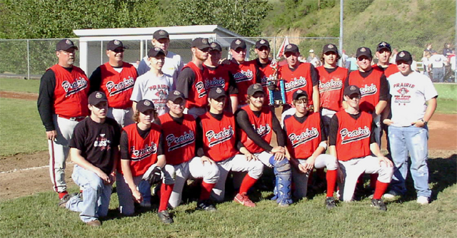 Lucas Arnzen got into the game on offense in the fourth quarter for the first time since leaving the Senior Night game against Kamiah with an injured shoulder. He gained 36 yards on this catch.