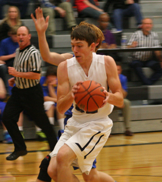 Summits Patrick Chmelik in the game against Nezperce. Photo by Steve Wherry.