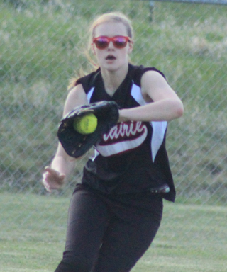 Holli Uhlorn catches a line drive in right against Asotin.