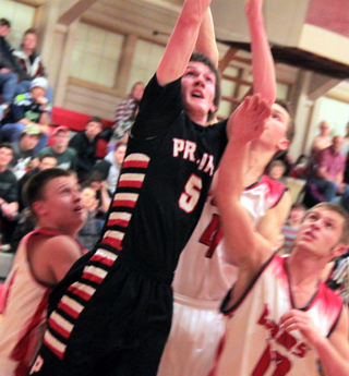Hunter Chaffee got inside for a lay-up at C.V.