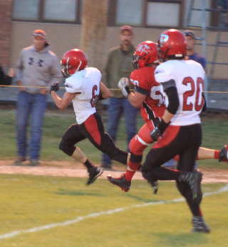 Luke Wemhoff had another big game, scoring 4 touchdowns. This play was one of them, a 45 yard run in the second quarter.