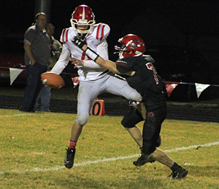 Cole Schlader disrupts a fake punt play and forced a wild pass that wound up losing 11 yards.